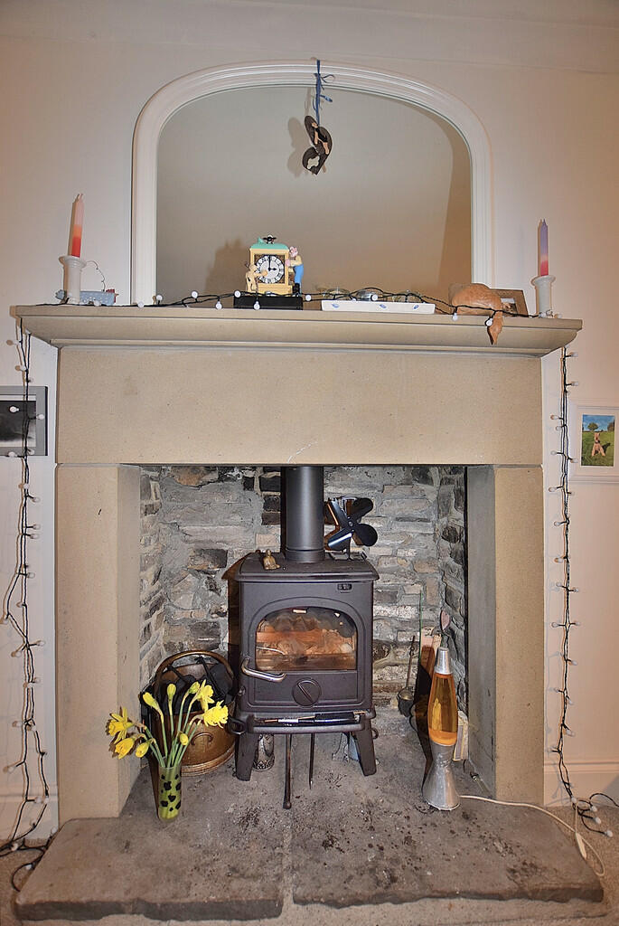 Additional image 8 of Reeth