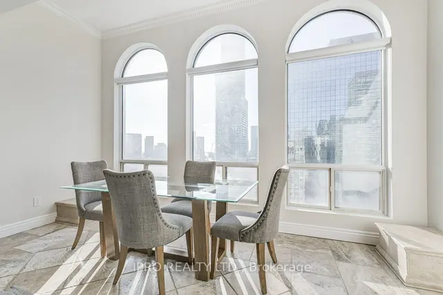 Additional image 21 of 25 Grenville St Unit Ph2