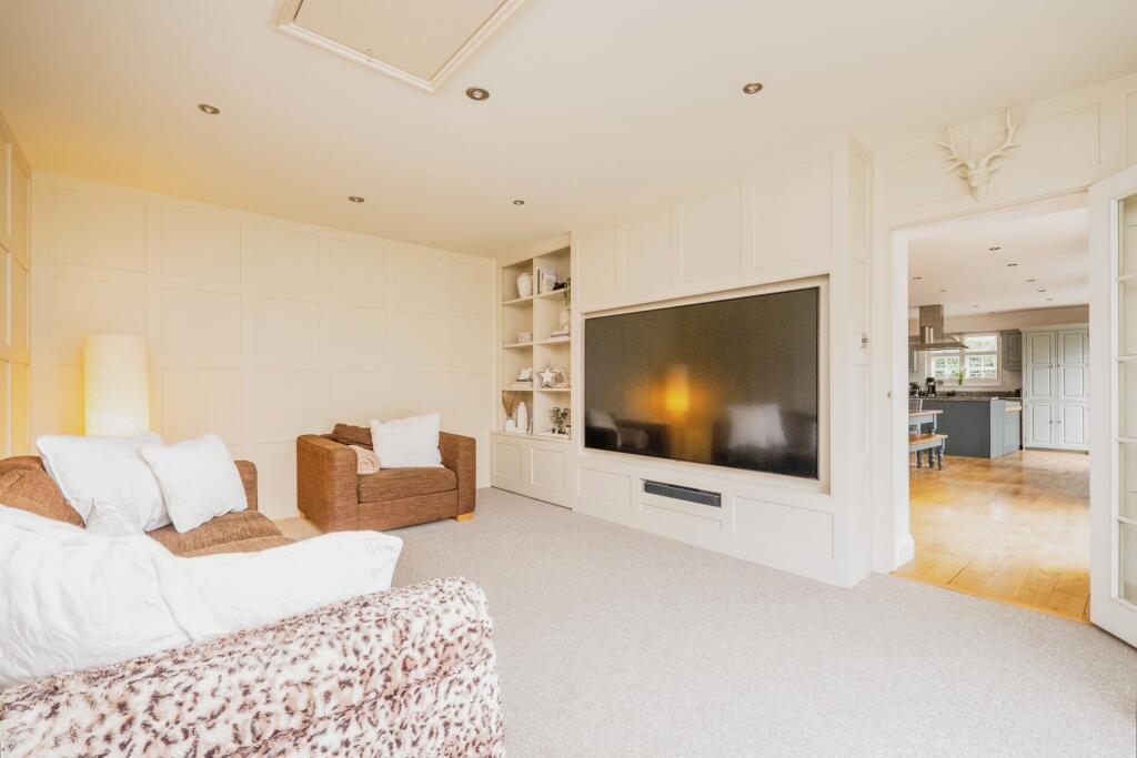 Additional image 9 of Shoreham Road, Henfield, West Sussex, BN5