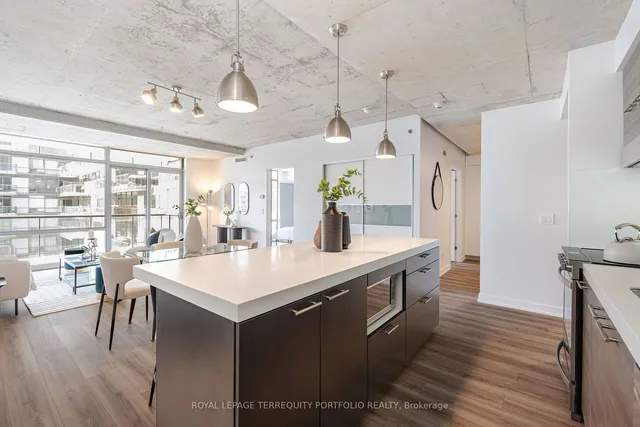 Additional image 8 of 55 Stewart St Unit 823