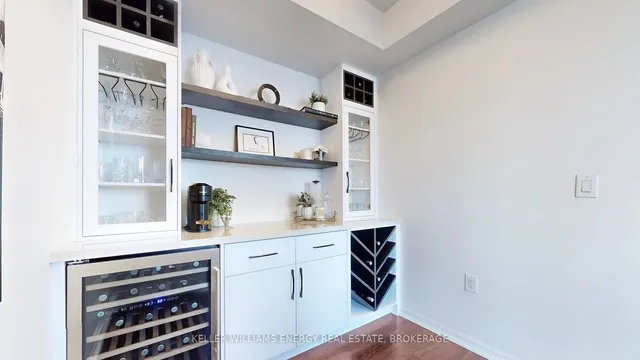 Additional image 18 of 125 Western Battery Rd Unit 2302