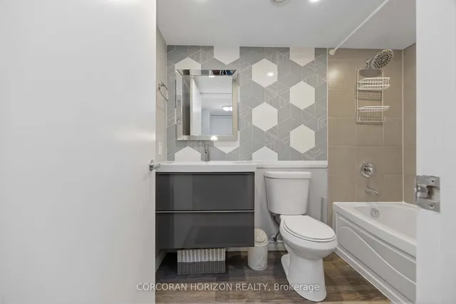 Additional image 6 of 397 Front St Unit 906