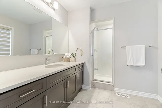 Additional image 25 of 1350 Lobelia Cres