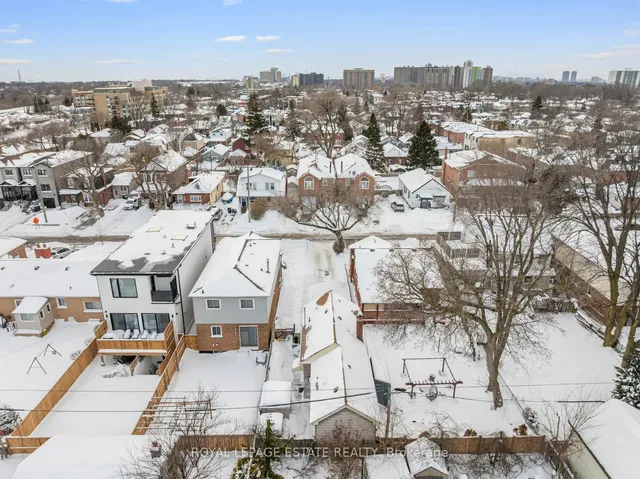 Additional image 28 of 13 Mystic Ave