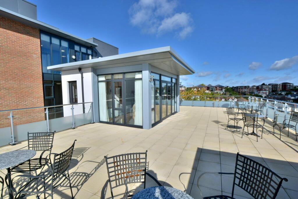 Additional image 16 of 47 Parkstone Road, Poole, BH15