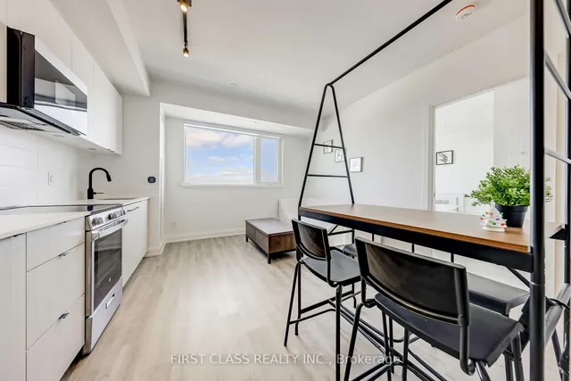 Additional image 10 of 2369 Danforth Ave Unit 904