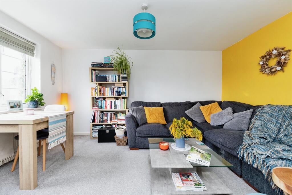 Additional image 16 of Four Acres, Welwyn Garden City