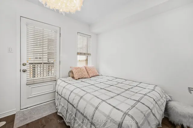 Additional image 16 of 50 Mendelssohn St Unit 3