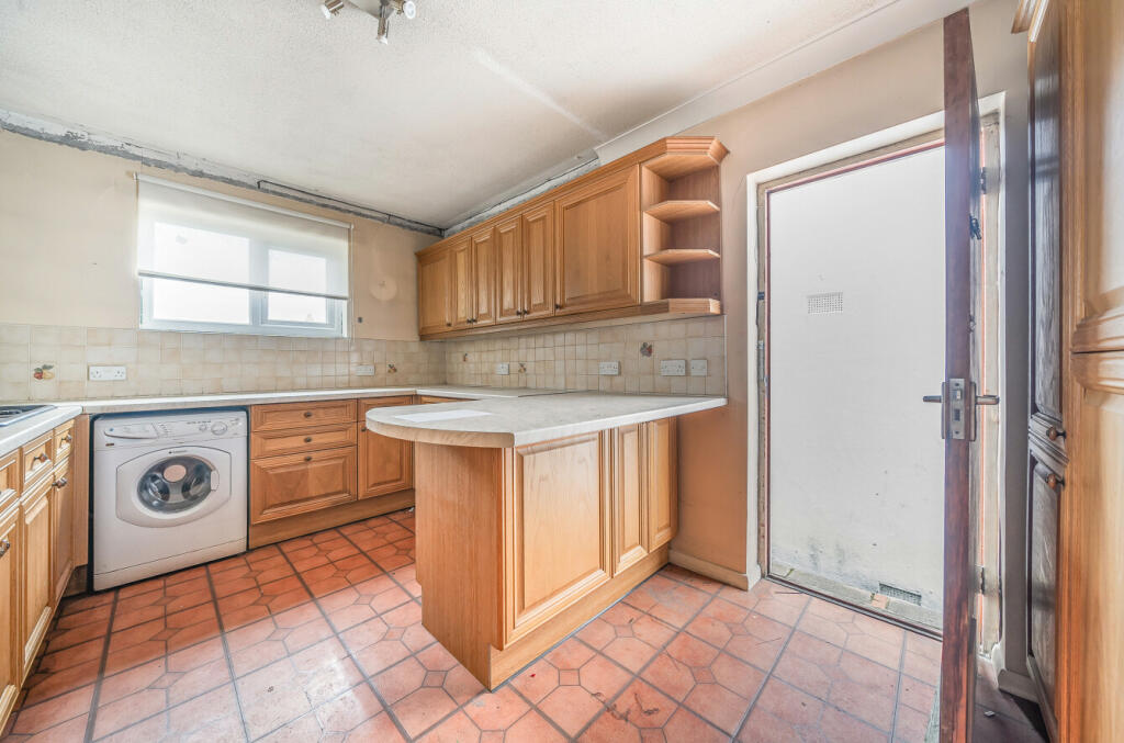 Additional image 3 of Minster Road, Bromley, BR1