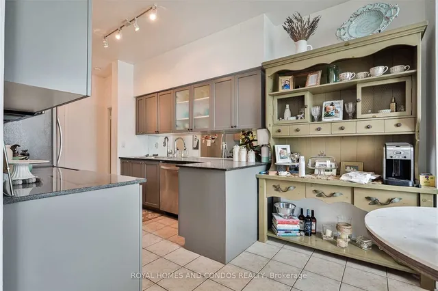 Additional image 14 of 410 Queens Quay Unit Lph6