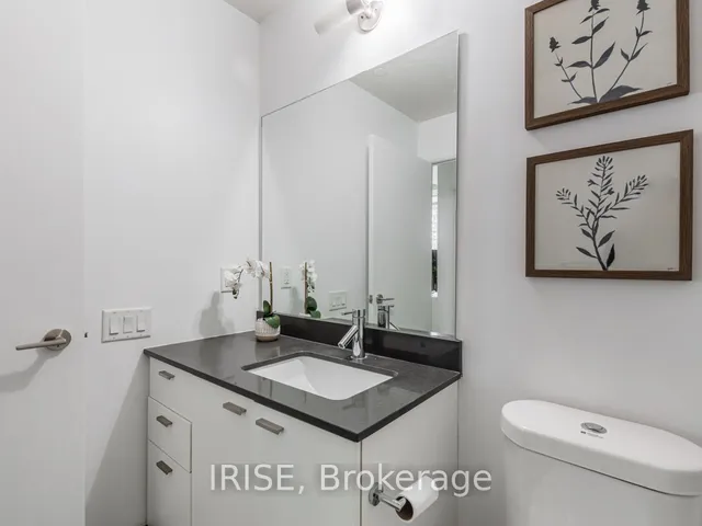 Additional image 17 of 30 Roehampton Ave Unit 610