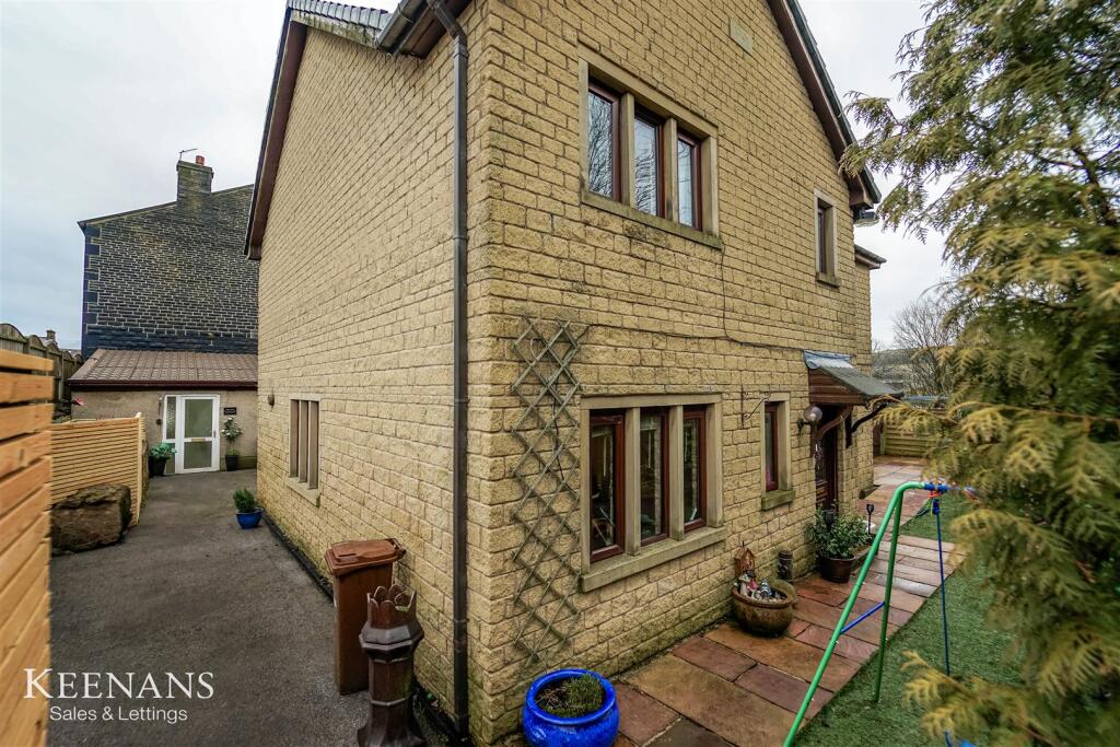 Additional image 52 of Barrowford Road, Colne