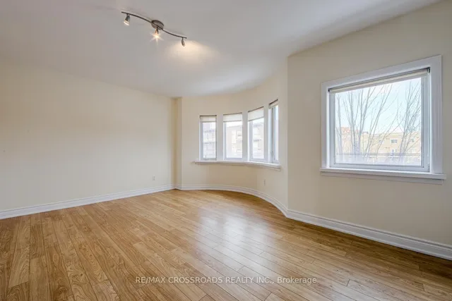 Additional image 21 of 114 Tisdale Ave