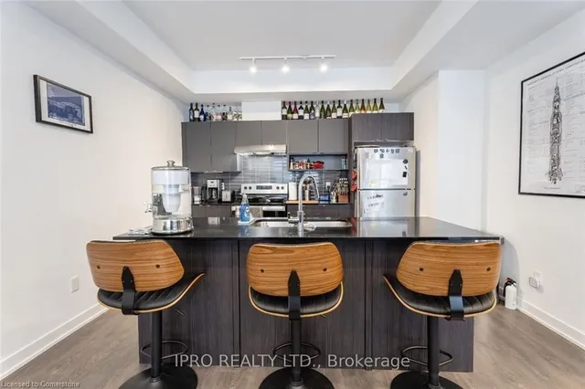 Additional image 12 of 1121 Cooke Blvd