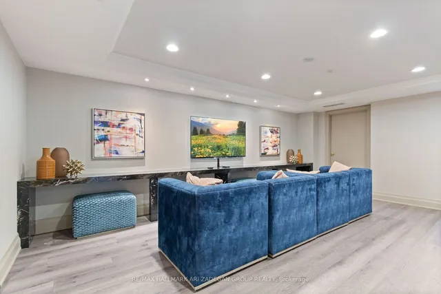 Additional image 38 of 28 William Carson Cres Unit 721