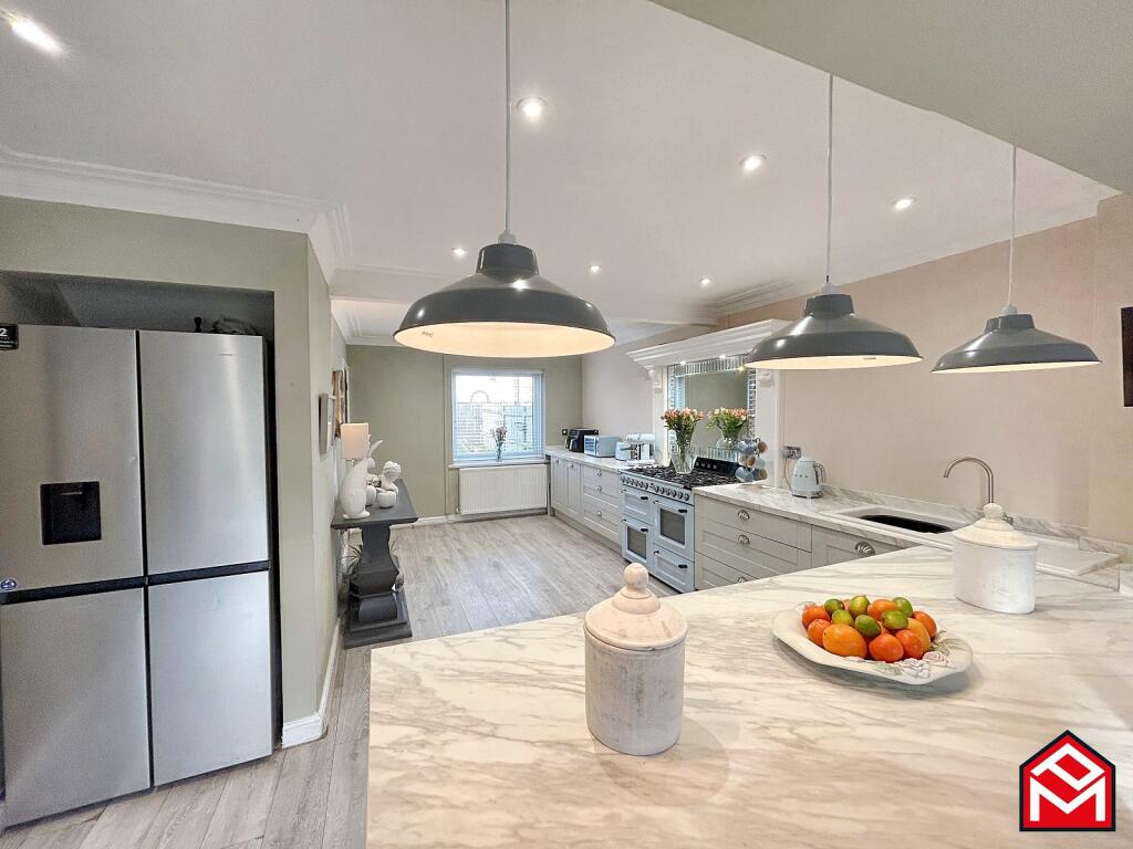 Additional image 8 of The Firs, Porthcawl, Bridgend County. CF36 5AX