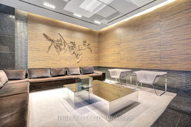 Additional image 17 of 770 Bay St Unit PH201