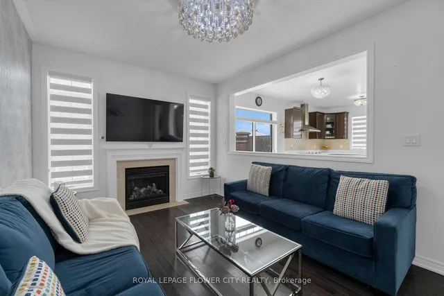 Additional image 14 of 22 Vanwood Cres