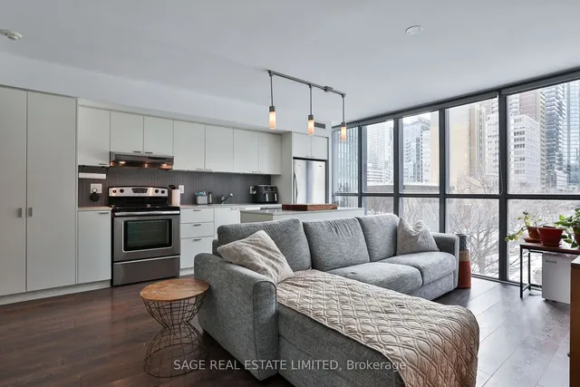 Additional image 9 of 110 Charles St Unit 404