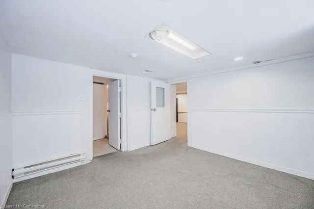 Additional image 25 of 19 Schneider Ave