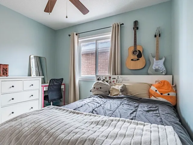 Additional image 38 of 1030 Donnelly St