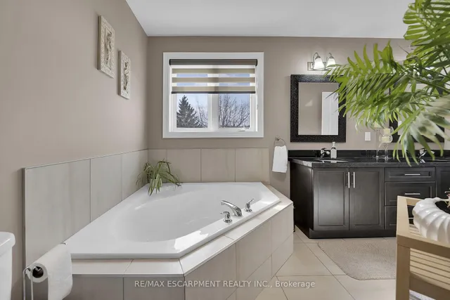 Additional image 31 of 186 Millen Rd