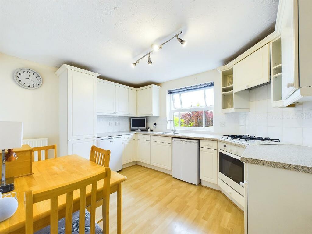 Additional image 5 of Hay Croft, Bradford, West Yorkshire