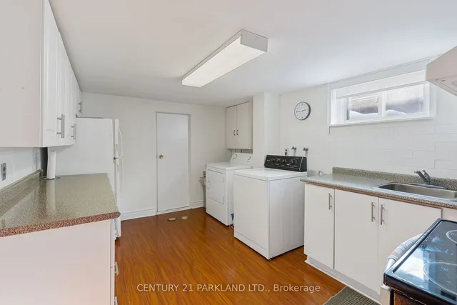 Additional image 18 of 14 Maxim Cres