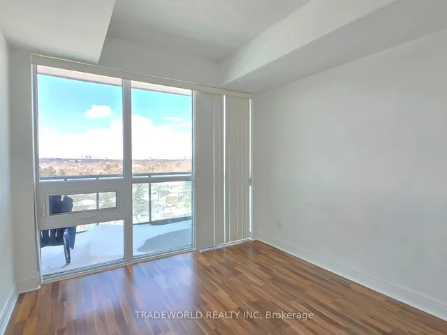 Additional image 8 of 35 Brian Peck Cres Unit 1023