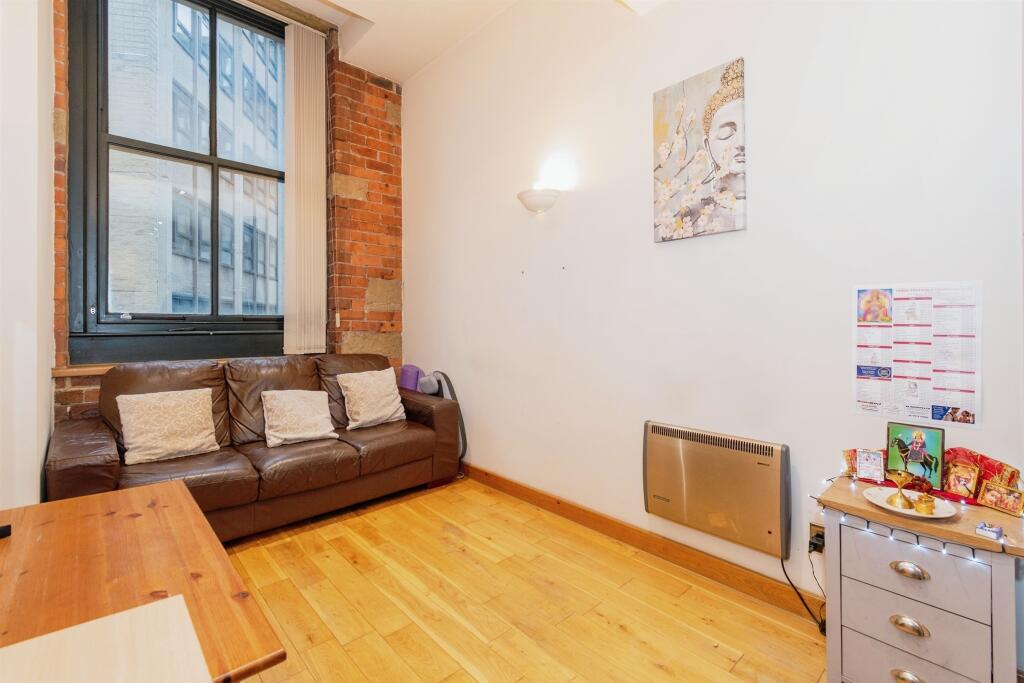 Additional image 3 of Leeds Road, Bradford