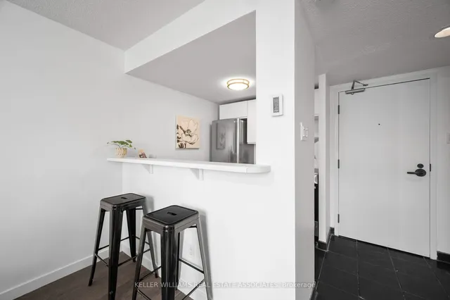 Additional image 9 of 25 Maitland St Unit 1202