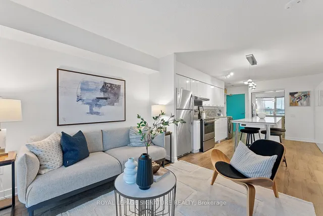 Additional image 5 of 29 Singer Crt Unit 312