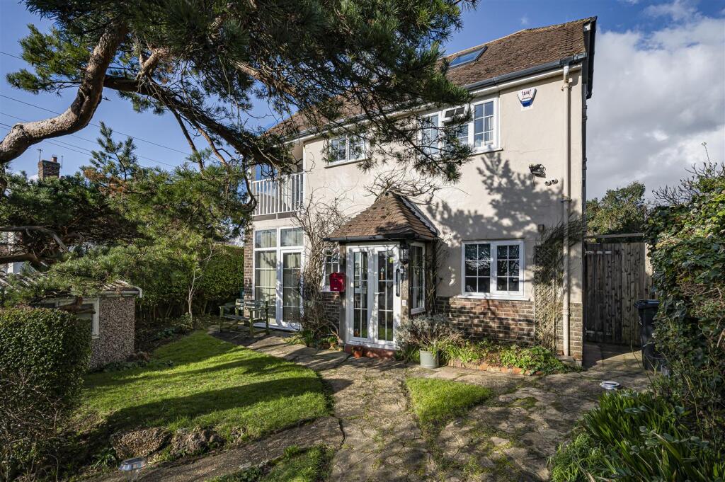 Additional image 25 of Bramber Road, SEAFORD