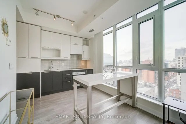 Additional image 6 of 199 Richmond St Unit 1402