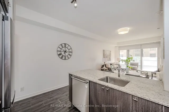 Additional image 8 of 18 Rean Dr Unit 523