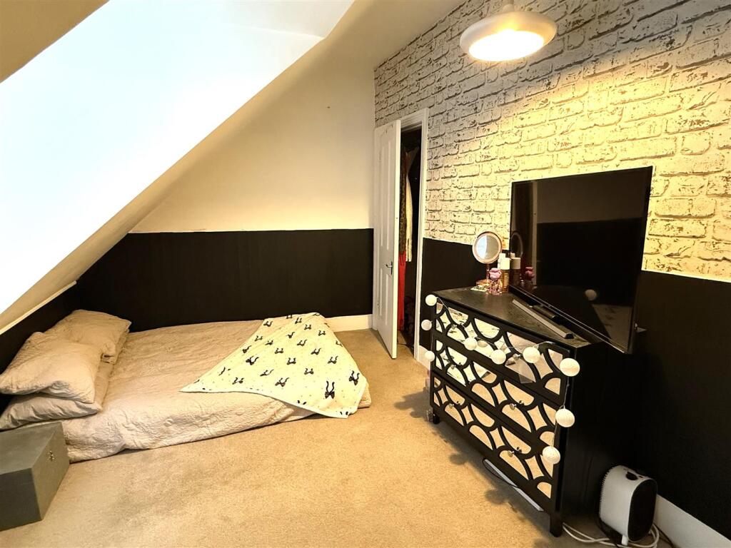 Additional image 10 of Willowfield Road, Eastbourne