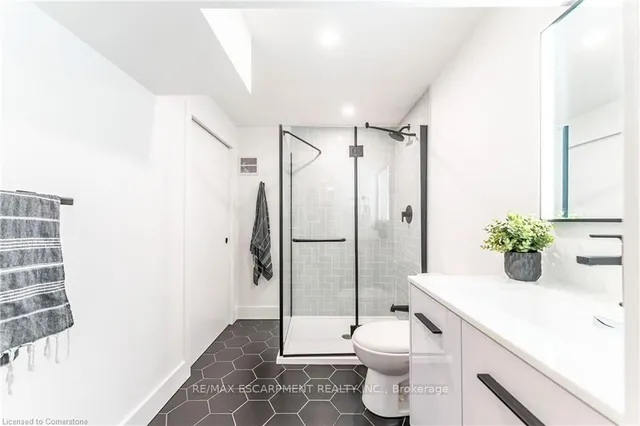 Additional image 35 of 3346 Hannibal Rd