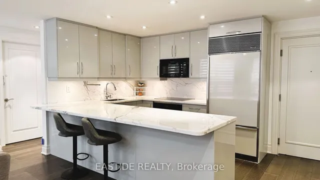 Additional image 7 of 68 Yorkville Ave Unit 303