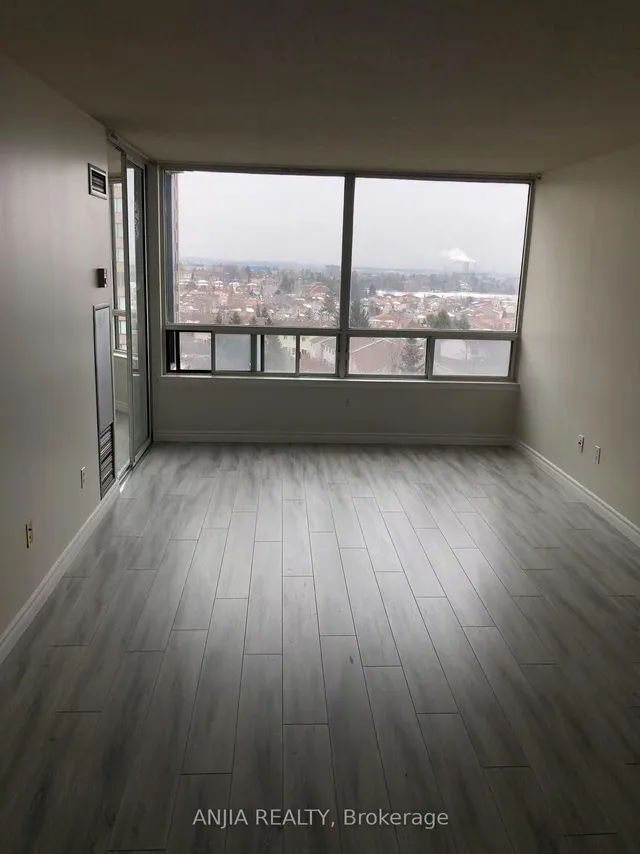 Additional image 16 of 350 Alton Towers Circ Unit 706