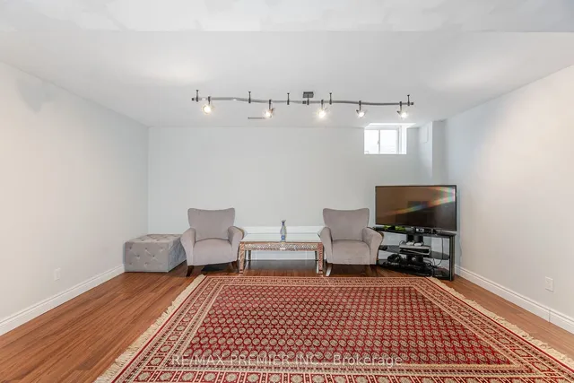 Additional image 39 of 3 Coachlight Cres