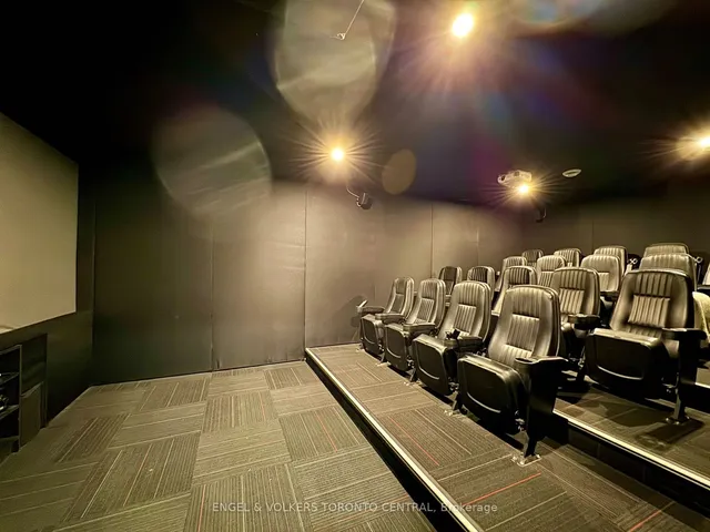 Additional image 32 of 319 Henderson Rd