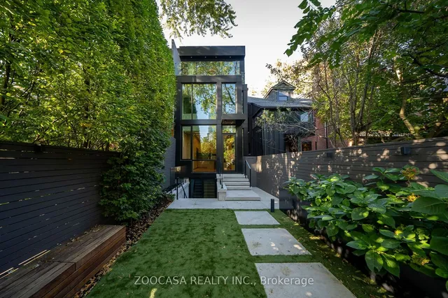 Additional image 30 of 47 Roxborough St