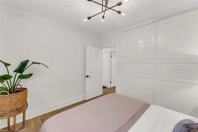 Additional image 17 of 483 Walnut Cres