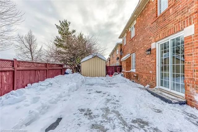 Additional image 38 of 5926 Whitehorn Ave