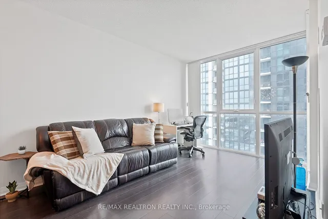 Additional image 7 of 55 Eglinton Ave Unit 1001