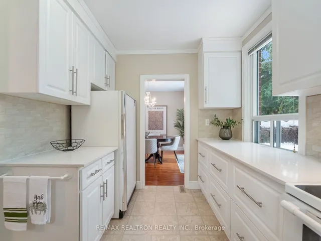 Additional image 12 of 28 Graymar Ave