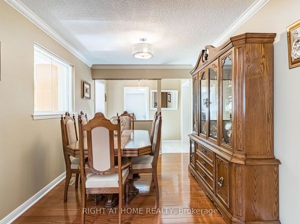 Additional image 3 of 4238 Garnetwood Chase, Mississauga, ON L4W 2G9