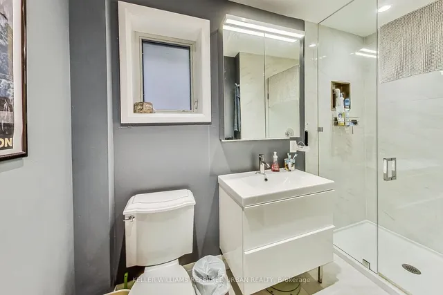 Additional image 13 of 36 Glenlake Ave