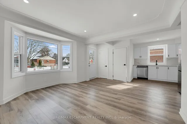 Additional image 10 of 178 East 34th St