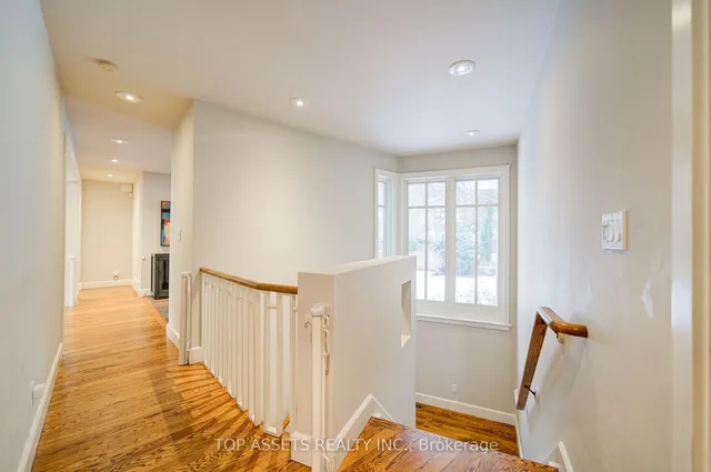 Additional image 15 of 223 Trelawn Ave